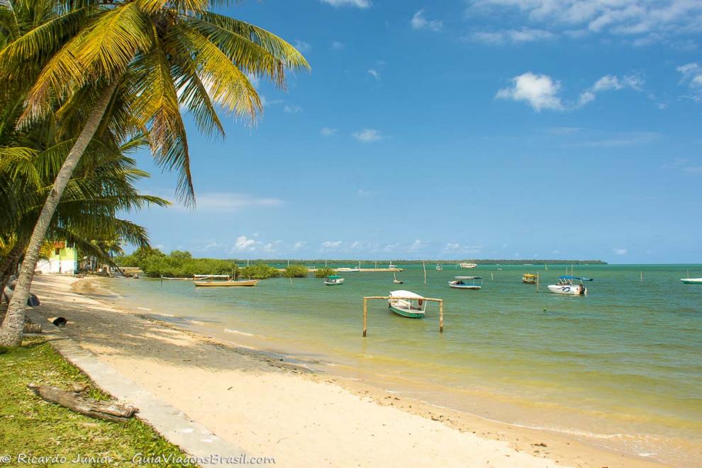 Imagem do mar da Tranquila e linda Vila da Cova da Onça.